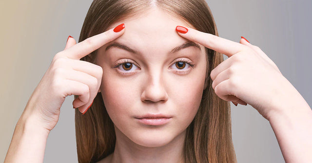 How To Get Rid Of A Shiny Forehead?