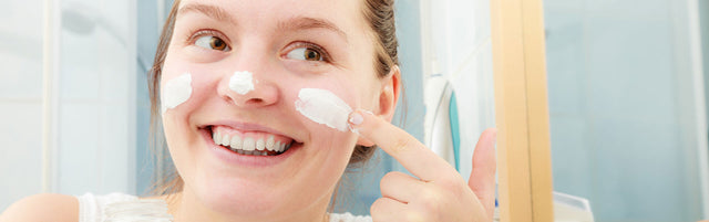 Moisturizer Layering Made Simple: Pro Tips for Flawless Skin